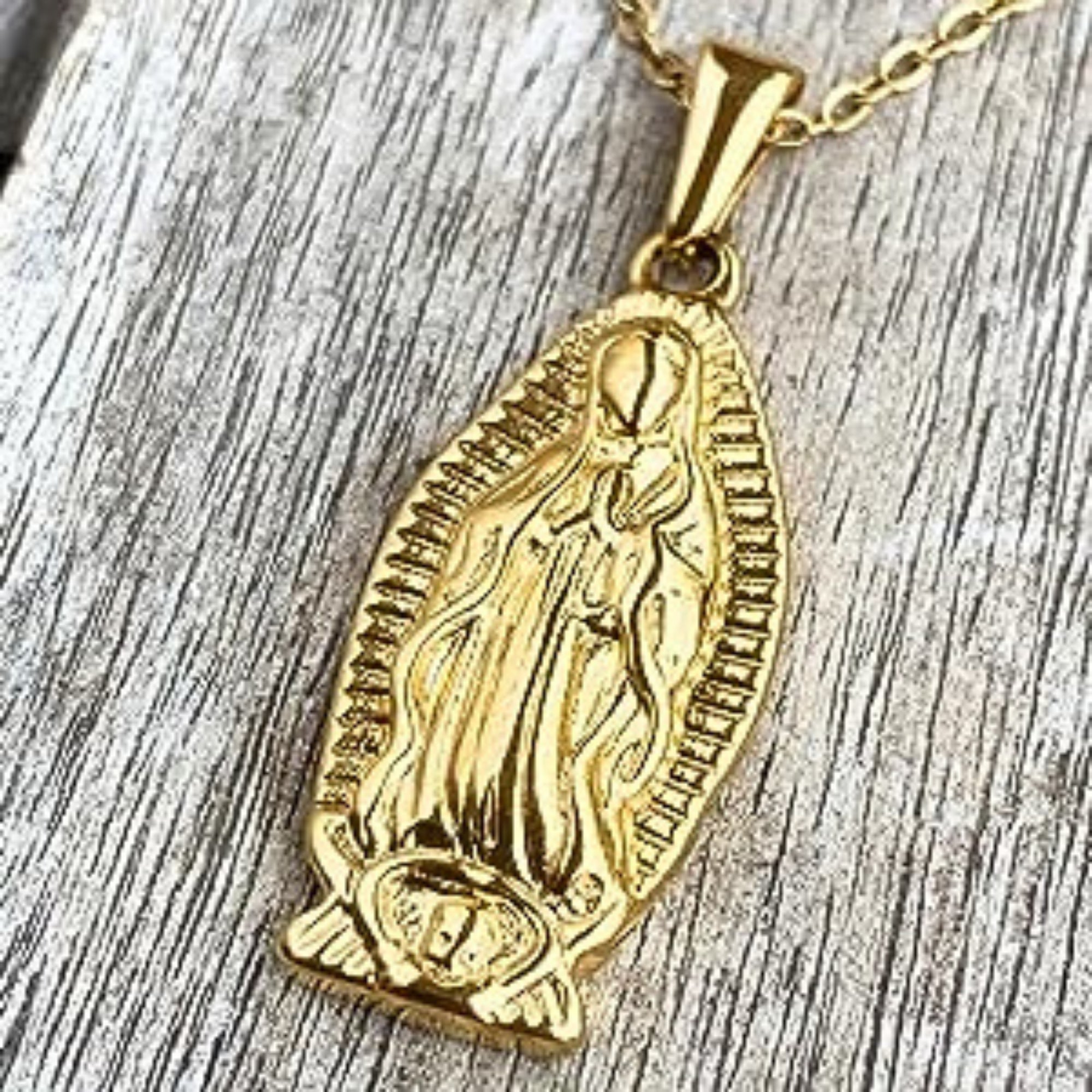 Virgen de Guadalupe Necklace | Stainless steel