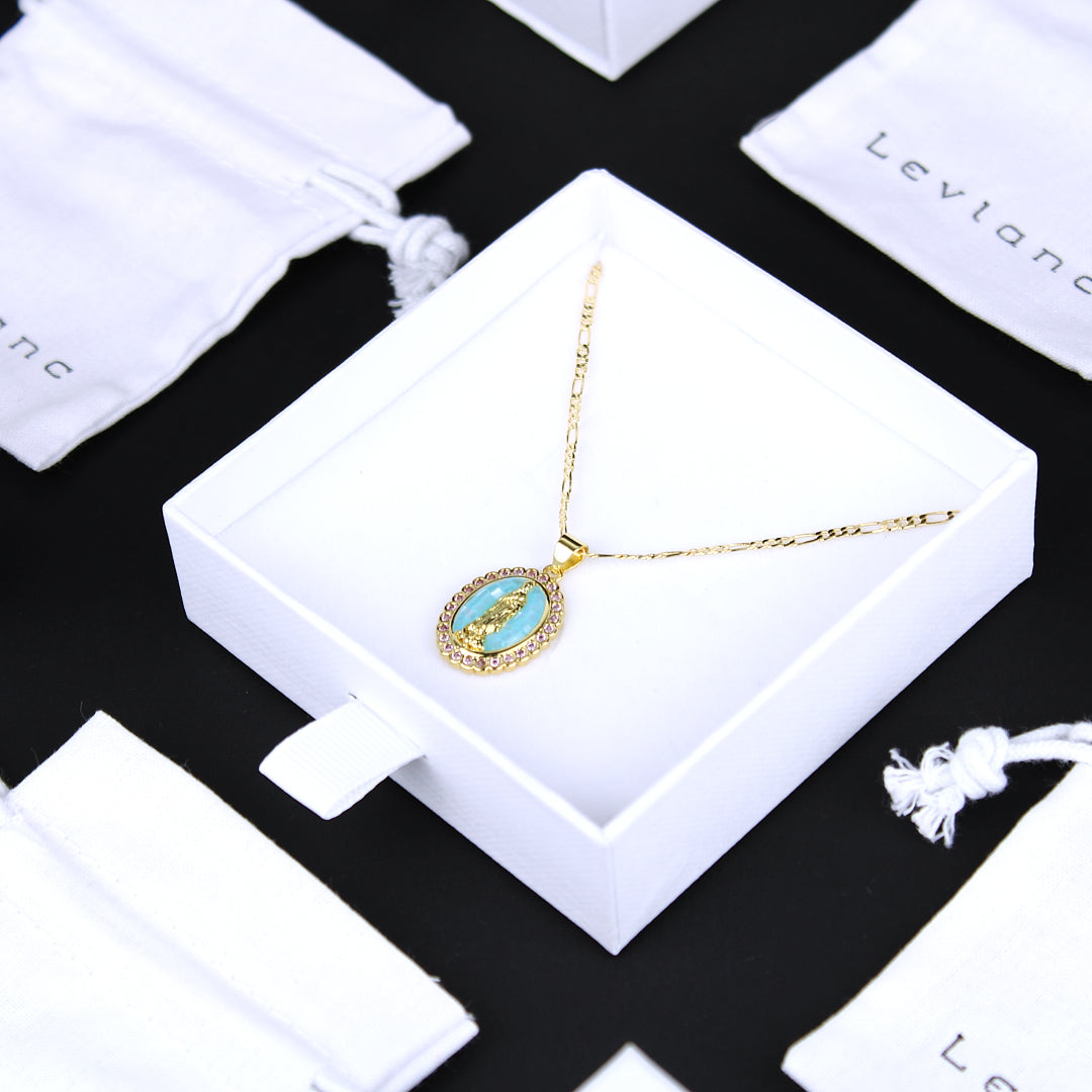 Virgin Mary Necklace | Mother of pearl